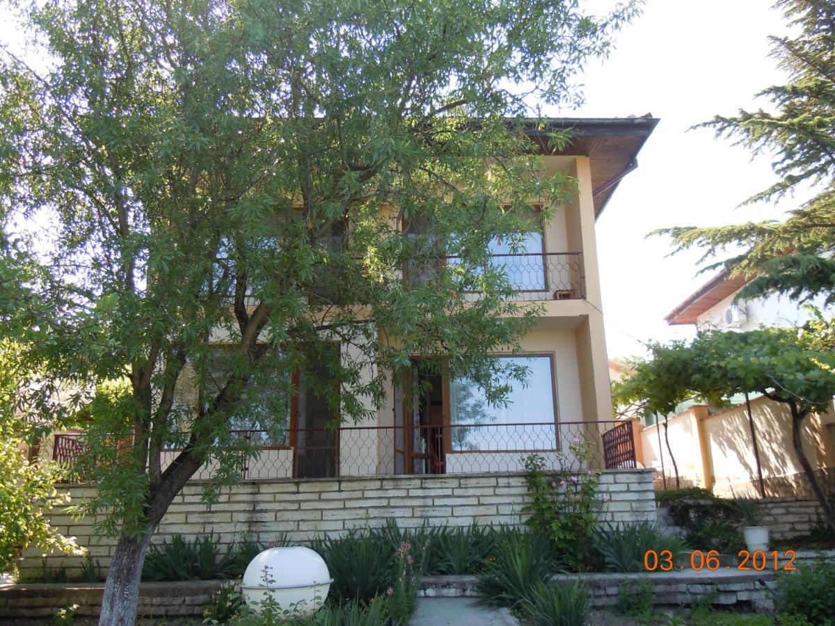 Villa Elina Balchik Exterior photo